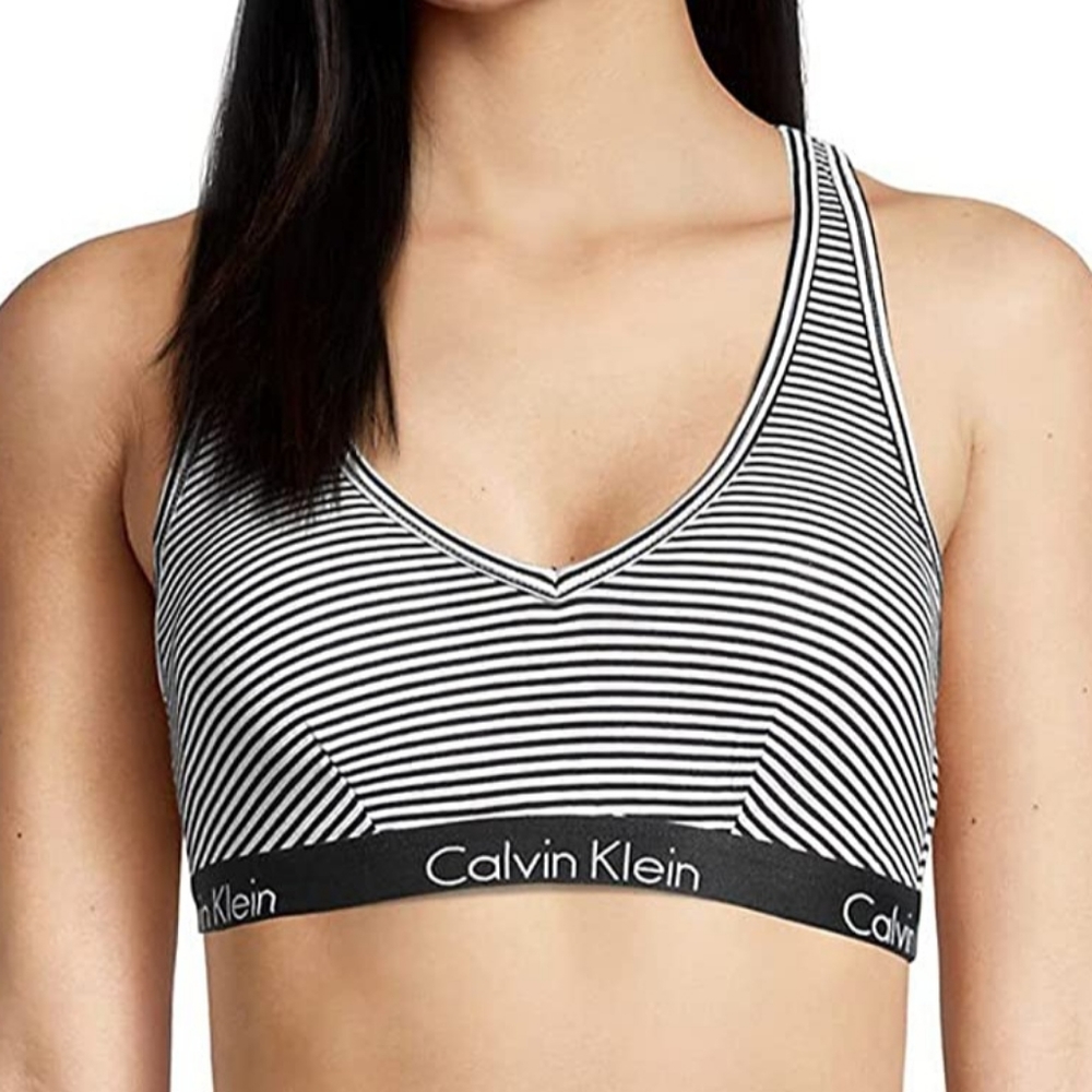 🍇CALVIN KLEIN BRAND NEW LIGHTLY LINED BRALETTE SIZE L